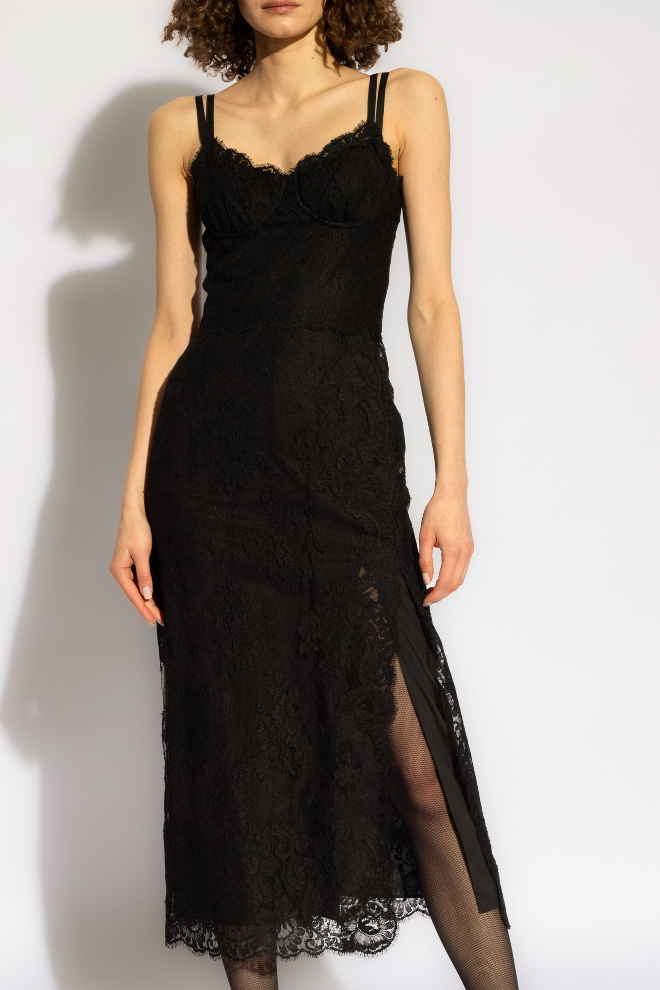 【関税＆送料込み】Dolce & Gabbana Lace Decollete Dolce & Gabbana Embellished Lace Blouse | Sendegaro US